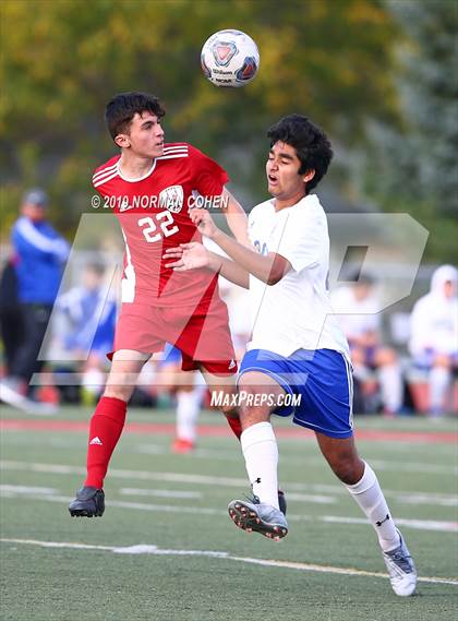 Thumbnail 1 in Lake Zurich @ Mundelein photogallery.