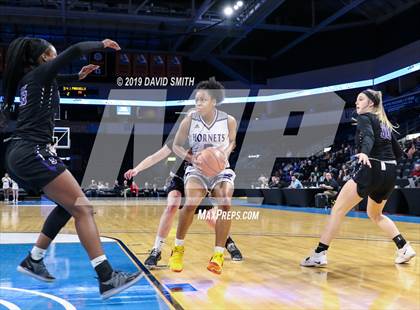 Thumbnail 1 in Park Hill South vs. North Kansas City (MSHSAA Class 5 Sectional) photogallery.
