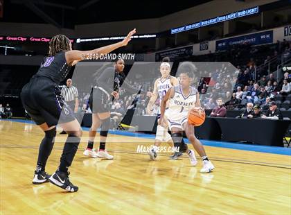 Thumbnail 2 in Park Hill South vs. North Kansas City (MSHSAA Class 5 Sectional) photogallery.