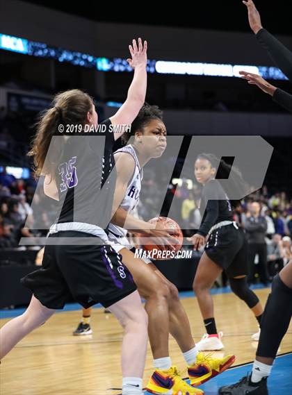 Thumbnail 3 in Park Hill South vs. North Kansas City (MSHSAA Class 5 Sectional) photogallery.