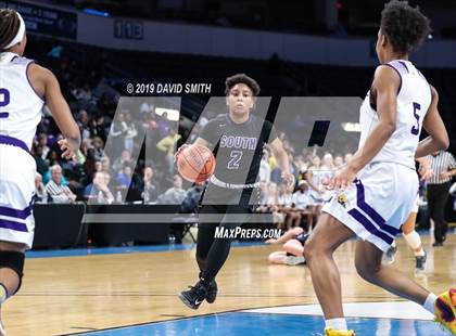 Thumbnail 3 in Park Hill South vs. North Kansas City (MSHSAA Class 5 Sectional) photogallery.