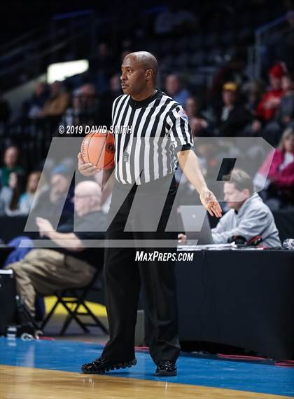 Thumbnail 1 in Park Hill South vs. North Kansas City (MSHSAA Class 5 Sectional) photogallery.