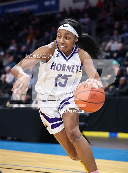 Thumbnail 3 in Park Hill South vs. North Kansas City (MSHSAA Class 5 Sectional) photogallery.