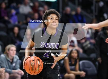 Thumbnail 2 in Park Hill South vs. North Kansas City (MSHSAA Class 5 Sectional) photogallery.