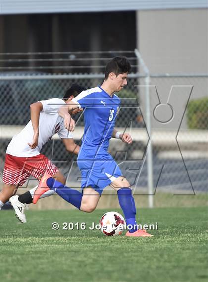 Thumbnail 2 in Lee [Robert E.] vs MacArthur [Douglas] (Blossom Athletic Center) photogallery.