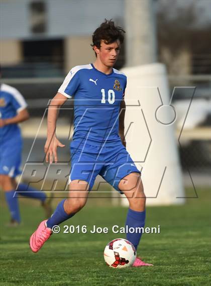 Thumbnail 3 in Lee [Robert E.] vs MacArthur [Douglas] (Blossom Athletic Center) photogallery.