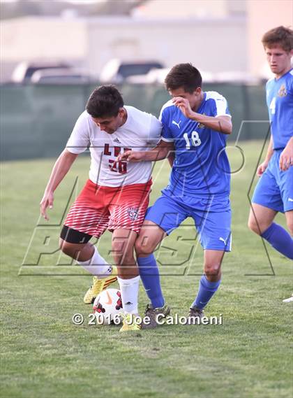 Thumbnail 2 in Lee [Robert E.] vs MacArthur [Douglas] (Blossom Athletic Center) photogallery.