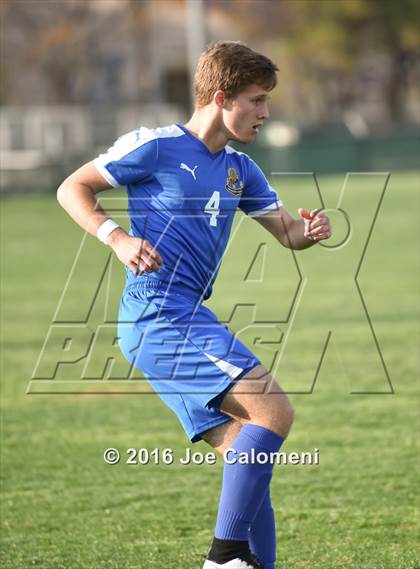 Thumbnail 3 in Lee [Robert E.] vs MacArthur [Douglas] (Blossom Athletic Center) photogallery.