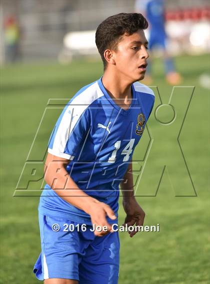 Thumbnail 1 in Lee [Robert E.] vs MacArthur [Douglas] (Blossom Athletic Center) photogallery.