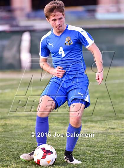 Thumbnail 2 in Lee [Robert E.] vs MacArthur [Douglas] (Blossom Athletic Center) photogallery.