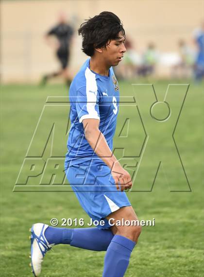 Thumbnail 2 in Lee [Robert E.] vs MacArthur [Douglas] (Blossom Athletic Center) photogallery.