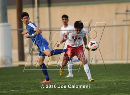 Thumbnail 3 in Lee [Robert E.] vs MacArthur [Douglas] (Blossom Athletic Center) photogallery.