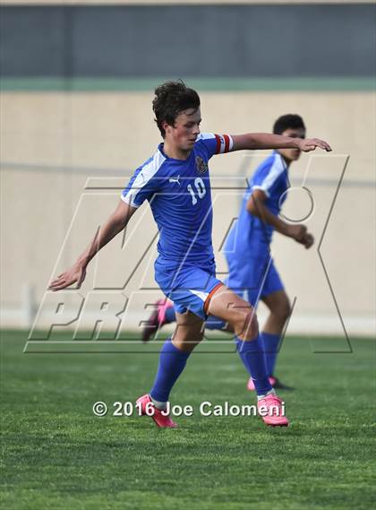 Thumbnail 1 in Lee [Robert E.] vs MacArthur [Douglas] (Blossom Athletic Center) photogallery.