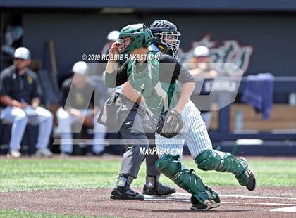 Thumbnail 2 in Benbrook vs. Spring Hill (UIL 4A Regional Semifinal) photogallery.