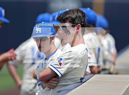Thumbnail 3 in Benbrook vs. Spring Hill (UIL 4A Regional Semifinal) photogallery.