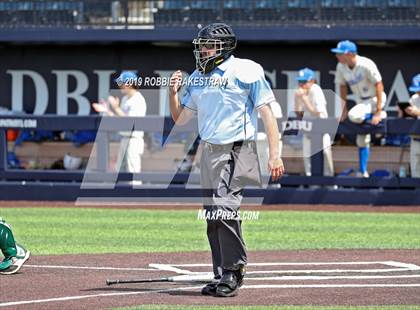 Thumbnail 2 in Benbrook vs. Spring Hill (UIL 4A Regional Semifinal) photogallery.