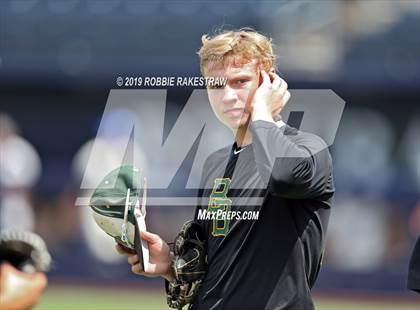 Thumbnail 1 in Benbrook vs. Spring Hill (UIL 4A Regional Semifinal) photogallery.