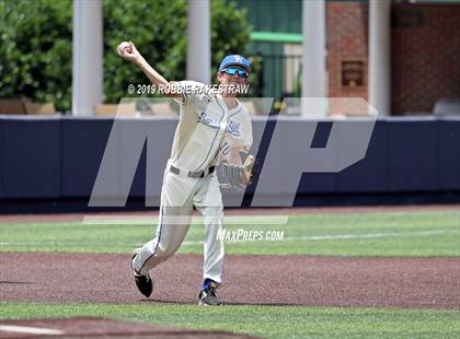 Thumbnail 3 in Benbrook vs. Spring Hill (UIL 4A Regional Semifinal) photogallery.