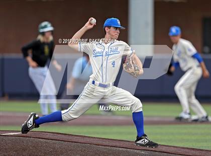 Thumbnail 3 in Benbrook vs. Spring Hill (UIL 4A Regional Semifinal) photogallery.