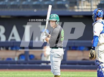 Thumbnail 1 in Benbrook vs. Spring Hill (UIL 4A Regional Semifinal) photogallery.
