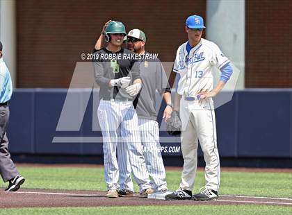 Thumbnail 1 in Benbrook vs. Spring Hill (UIL 4A Regional Semifinal) photogallery.