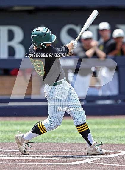 Thumbnail 3 in Benbrook vs. Spring Hill (UIL 4A Regional Semifinal) photogallery.