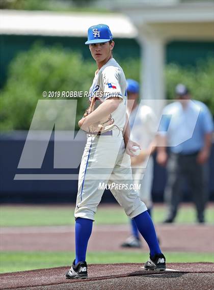 Thumbnail 2 in Benbrook vs. Spring Hill (UIL 4A Regional Semifinal) photogallery.