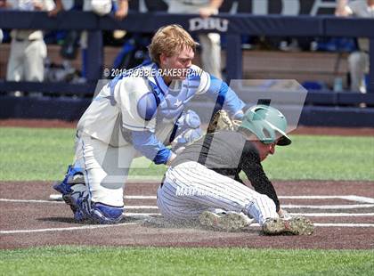 Thumbnail 2 in Benbrook vs. Spring Hill (UIL 4A Regional Semifinal) photogallery.