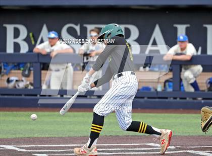 Thumbnail 1 in Benbrook vs. Spring Hill (UIL 4A Regional Semifinal) photogallery.
