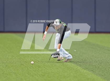 Thumbnail 1 in Benbrook vs. Spring Hill (UIL 4A Regional Semifinal) photogallery.