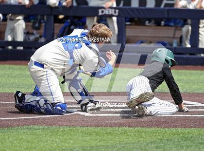 Thumbnail 1 in Benbrook vs. Spring Hill (UIL 4A Regional Semifinal) photogallery.