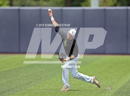 Thumbnail 1 in Benbrook vs. Spring Hill (UIL 4A Regional Semifinal) photogallery.