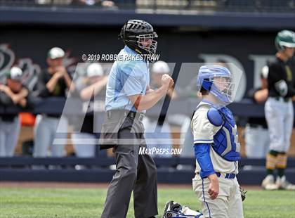 Thumbnail 1 in Benbrook vs. Spring Hill (UIL 4A Regional Semifinal) photogallery.