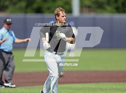 Thumbnail 2 in Benbrook vs. Spring Hill (UIL 4A Regional Semifinal) photogallery.