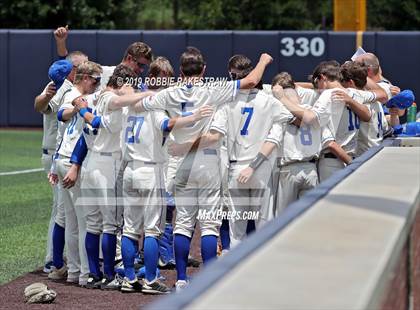 Thumbnail 1 in Benbrook vs. Spring Hill (UIL 4A Regional Semifinal) photogallery.