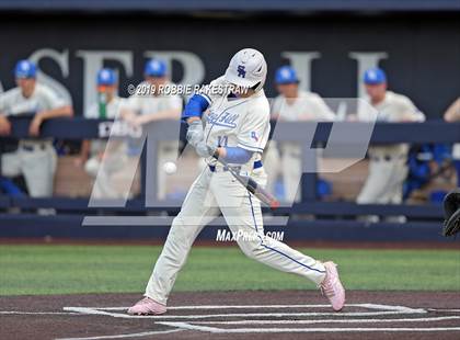 Thumbnail 2 in Benbrook vs. Spring Hill (UIL 4A Regional Semifinal) photogallery.