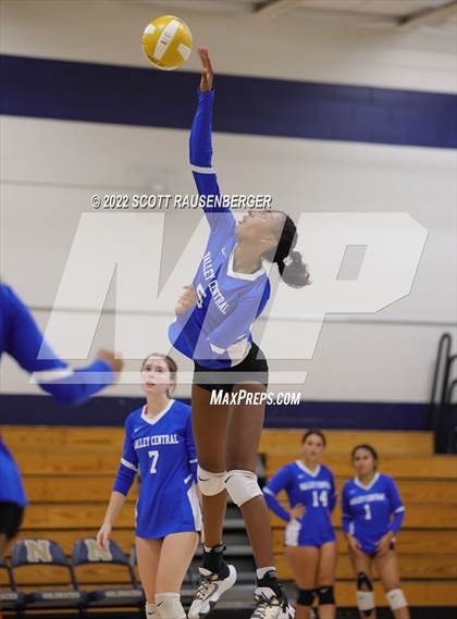 Thumbnail 1 in Valley Central @ Newburgh Free Academy photogallery.