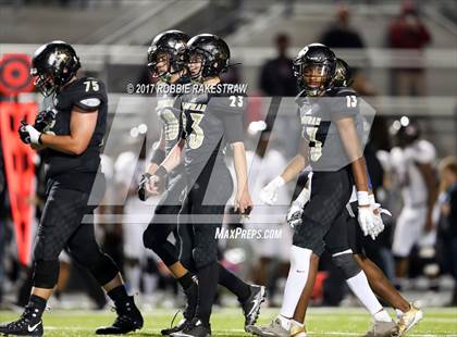 Thumbnail 1 in Kaufman vs. Liberty-Eylau (UIL 4A Division 1 Region 2 Regional Semis) photogallery.