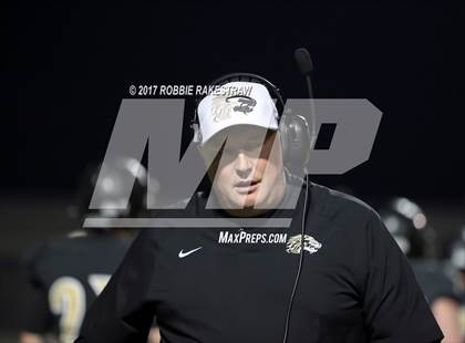 Thumbnail 2 in Kaufman vs. Liberty-Eylau (UIL 4A Division 1 Region 2 Regional Semis) photogallery.