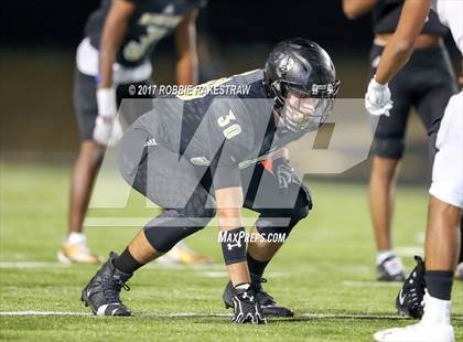 Thumbnail 1 in Kaufman vs. Liberty-Eylau (UIL 4A Division 1 Region 2 Regional Semis) photogallery.