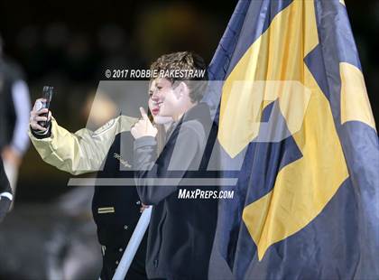 Thumbnail 2 in Kaufman vs. Liberty-Eylau (UIL 4A Division 1 Region 2 Regional Semis) photogallery.