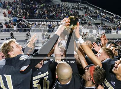 Thumbnail 2 in Kaufman vs. Liberty-Eylau (UIL 4A Division 1 Region 2 Regional Semis) photogallery.