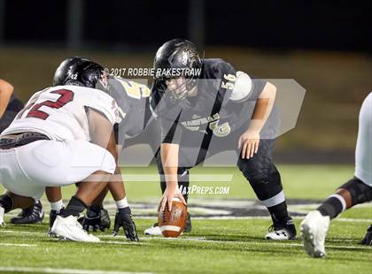 Thumbnail 1 in Kaufman vs. Liberty-Eylau (UIL 4A Division 1 Region 2 Regional Semis) photogallery.