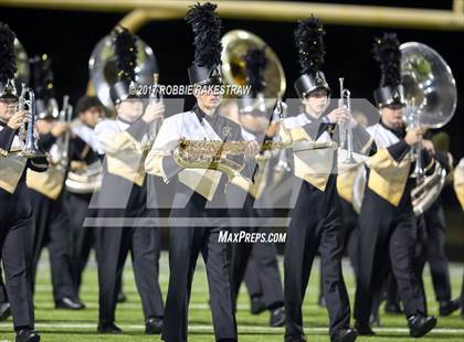 Thumbnail 2 in Kaufman vs. Liberty-Eylau (UIL 4A Division 1 Region 2 Regional Semis) photogallery.
