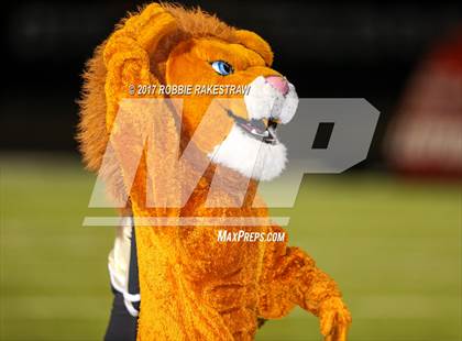 Thumbnail 1 in Kaufman vs. Liberty-Eylau (UIL 4A Division 1 Region 2 Regional Semis) photogallery.