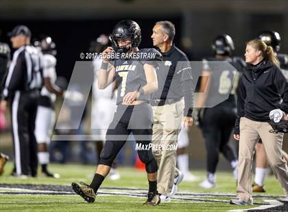 Thumbnail 2 in Kaufman vs. Liberty-Eylau (UIL 4A Division 1 Region 2 Regional Semis) photogallery.