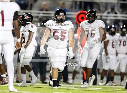 Thumbnail 3 in Kaufman vs. Liberty-Eylau (UIL 4A Division 1 Region 2 Regional Semis) photogallery.
