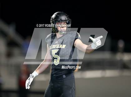 Thumbnail 2 in Kaufman vs. Liberty-Eylau (UIL 4A Division 1 Region 2 Regional Semis) photogallery.