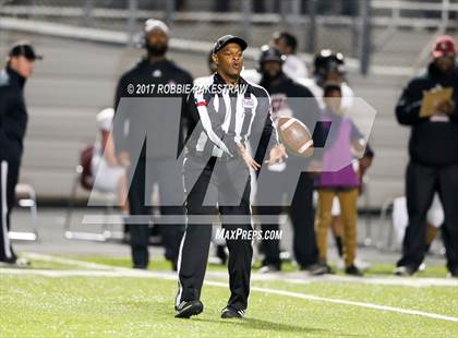 Thumbnail 3 in Kaufman vs. Liberty-Eylau (UIL 4A Division 1 Region 2 Regional Semis) photogallery.