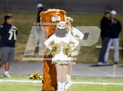Thumbnail 2 in Kaufman vs. Liberty-Eylau (UIL 4A Division 1 Region 2 Regional Semis) photogallery.